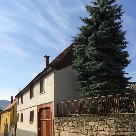 3 Seiten Appartement *